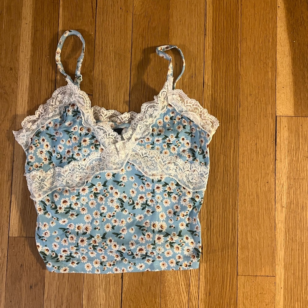 SOLD | floral lace tank top cami